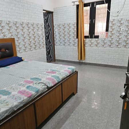 Hotel Shri Jagannath Dham Vrindāvan Exterior foto