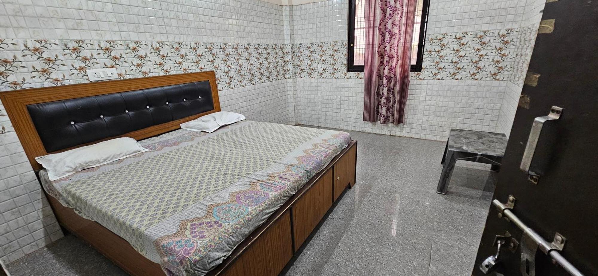 Hotel Shri Jagannath Dham Vrindāvan Exterior foto